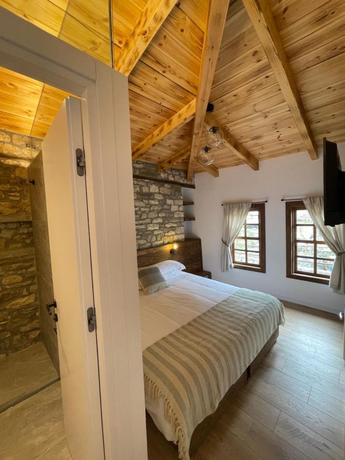N'Gorice Hotel Berat Exterior photo